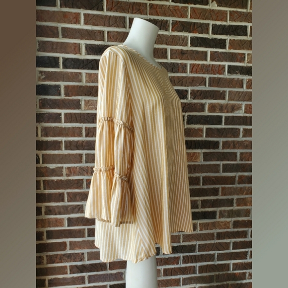 Ces Femne Yellow and Ivory Stripe Top - Picture 2 of 5